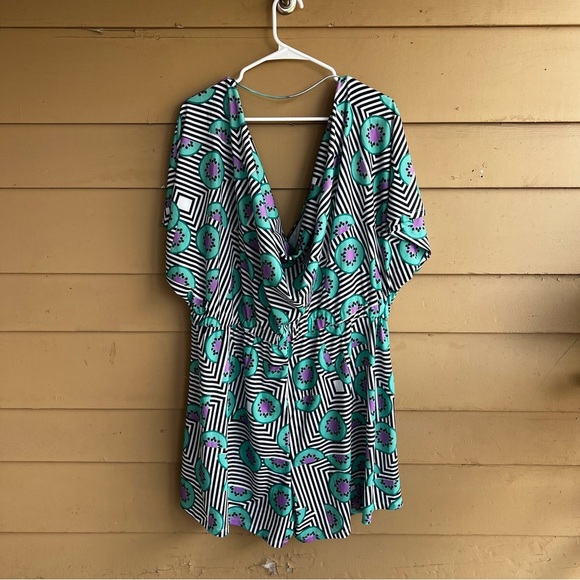 Eloquii Kiwi Romper - Size 18/20 - Summer Casual Vacation Resortwear - Picture 6 of 6